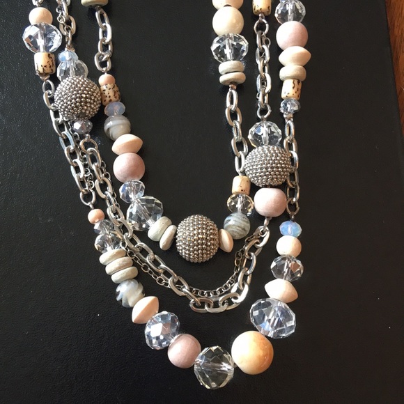 Loft 3 strand necklace - Picture 2 of 3